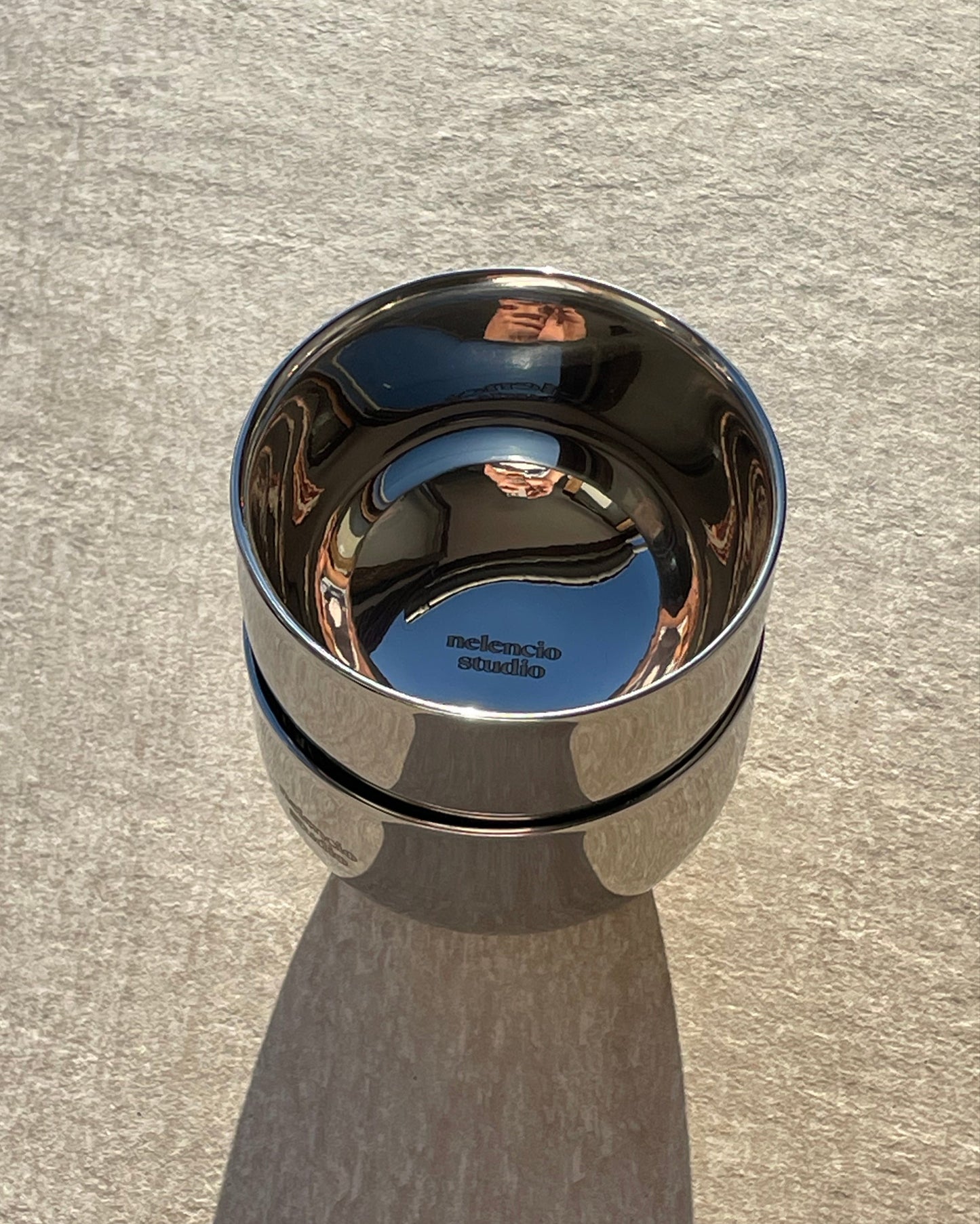 nelencio studio cup invisible